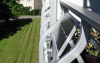 Steckersolargerät Bild